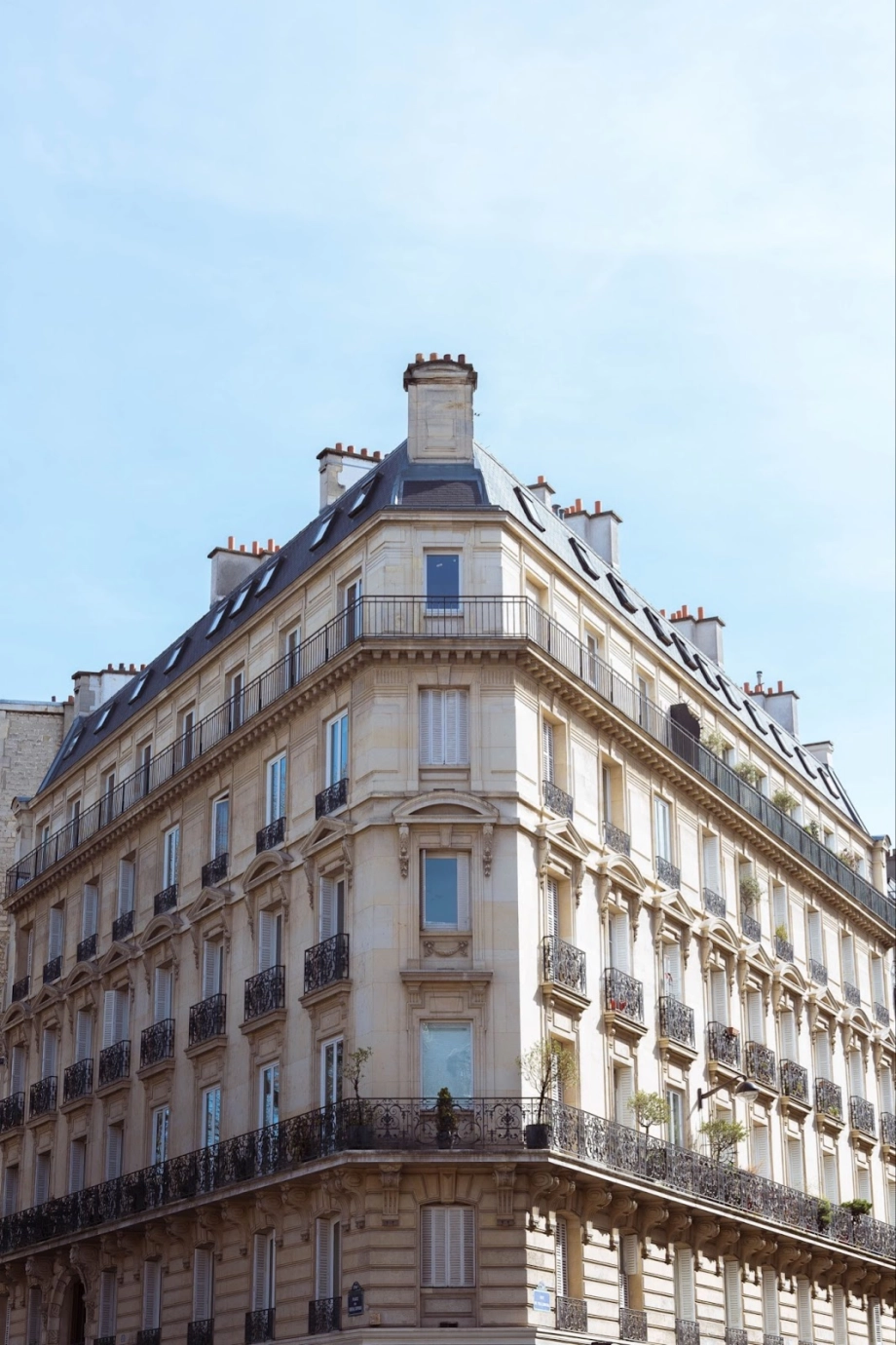 Reconnaître un immeuble haussmannien : notre guide en 3 étapes